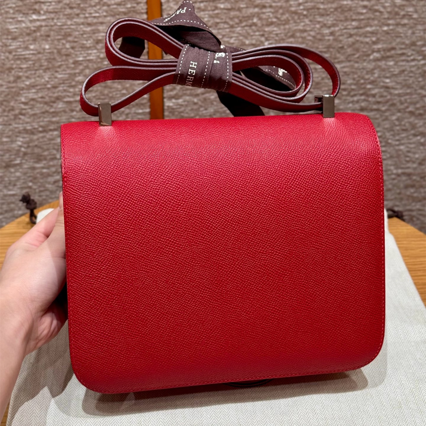 高仿Hermes*Constance24系列H080170EPQ5國旗紅牛皮銀扣純手工