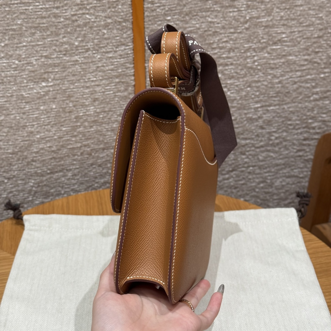 高仿Hermes*Constance24系列H080170EP37金棕色牛皮金扣純手工