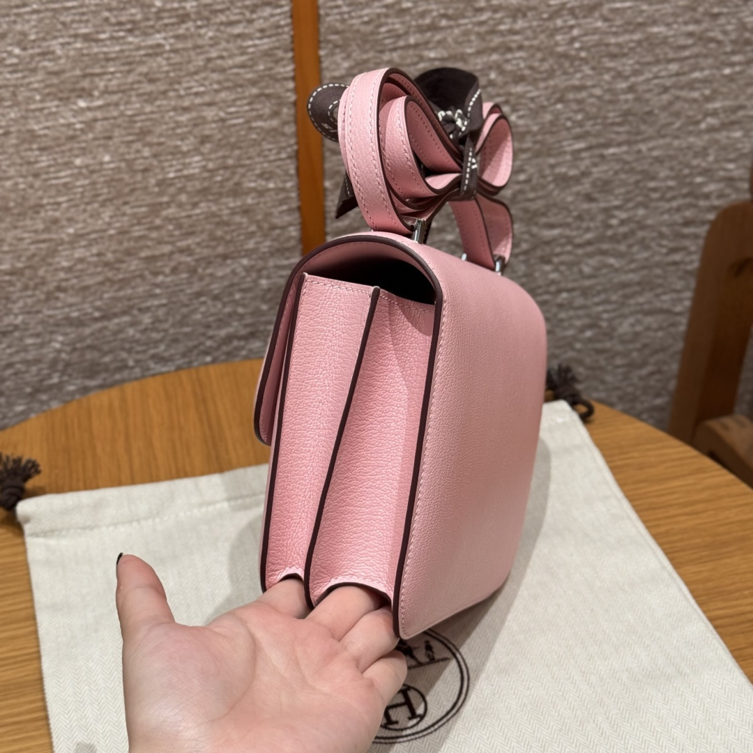 高仿Hermes*Constance19系列H080169CA3Q櫻花粉山羊皮銀扣純手工