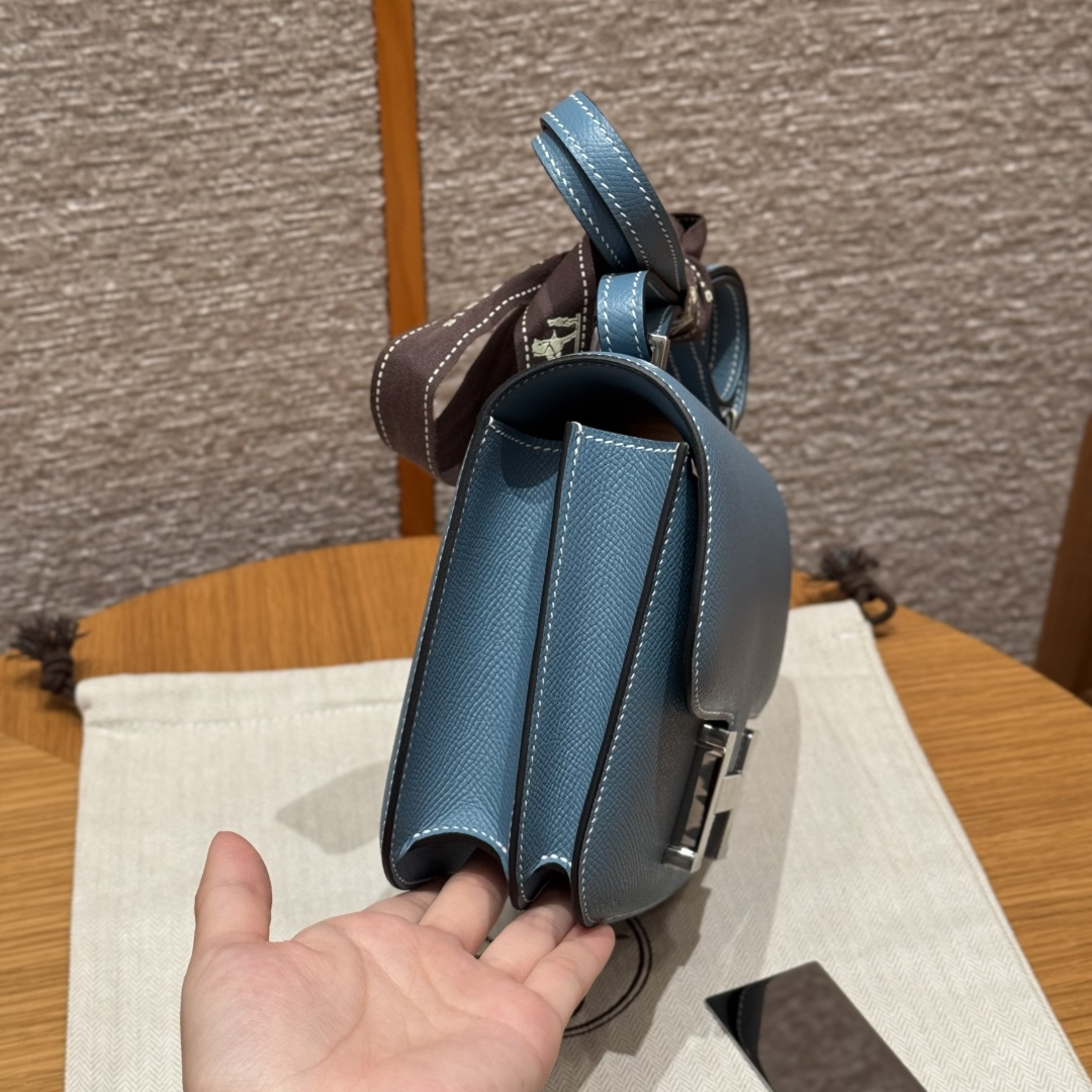 高仿Hermes*Constance19系列H080169EP75牛仔藍牛皮銀扣純手工