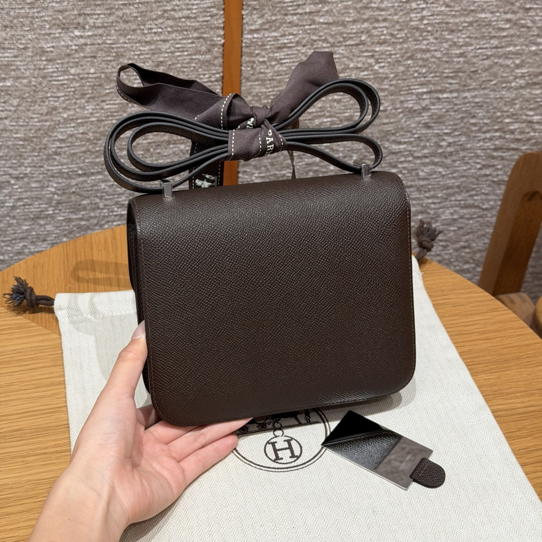 高仿Hermes*Constance19系列H080169EP4C樹皮色牛皮銀扣純手工