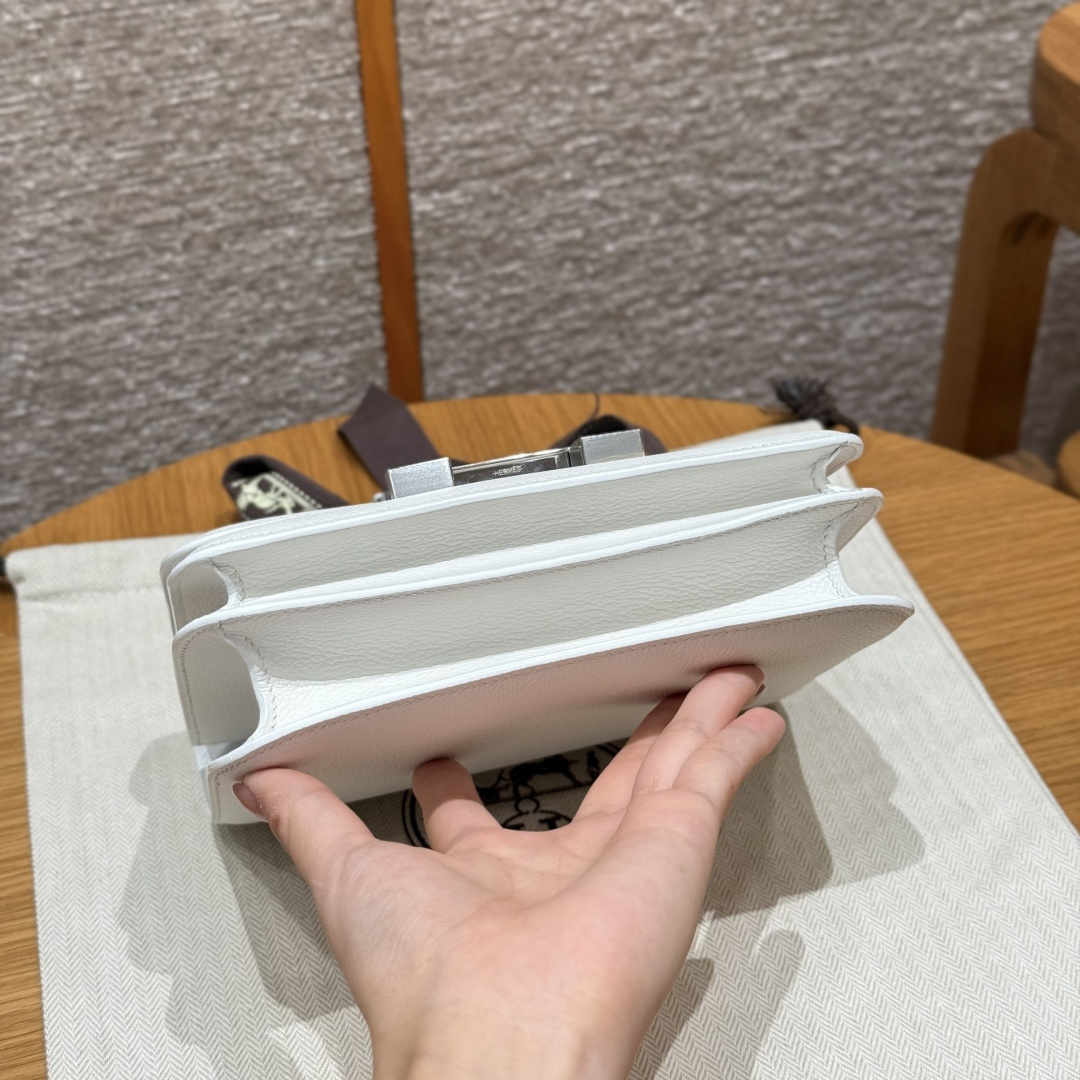 高仿Hermes*Constance19系列H080169EC01純白色公牛皮銀扣純手工