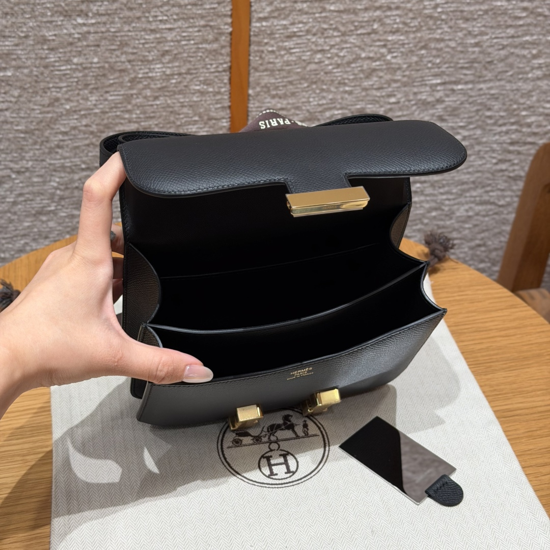 高仿Hermes*Constance19系列H080169EP89黑色牛皮金扣純手工