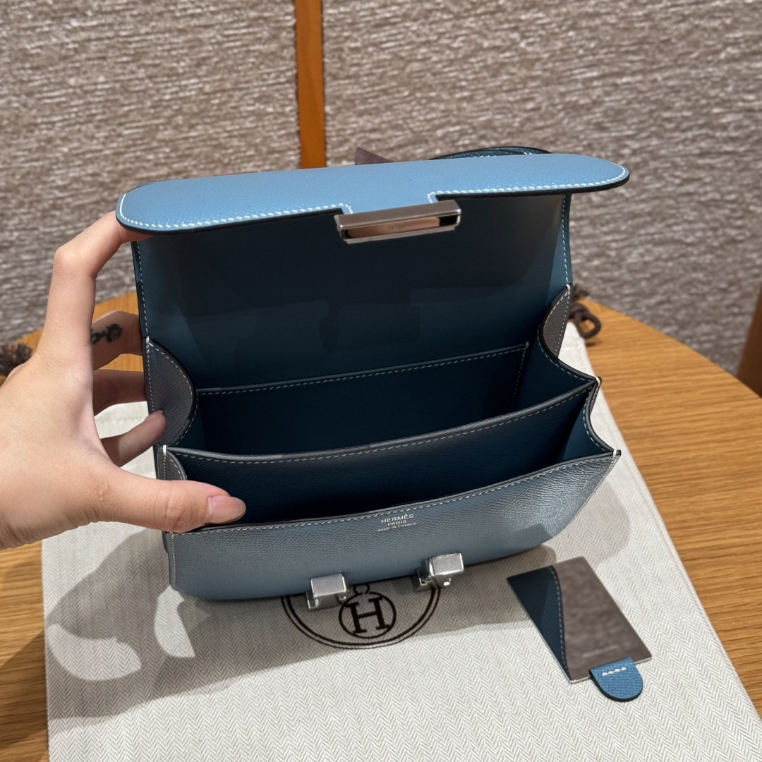 高仿Hermes*Constance19系列H080169EP75牛仔藍牛皮銀扣純手工