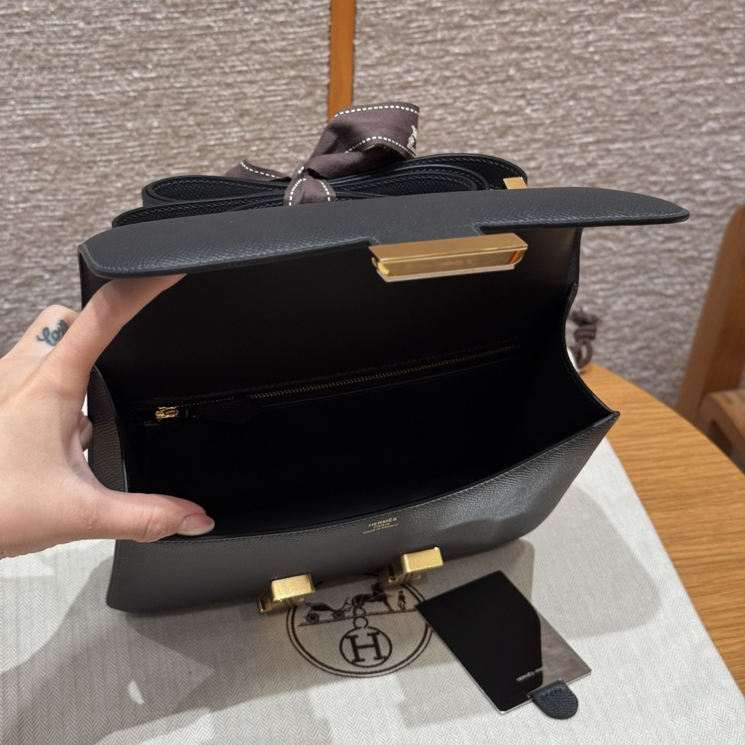 高仿Hermes*Constance24系列H080170EP89黑色牛皮金扣純手工