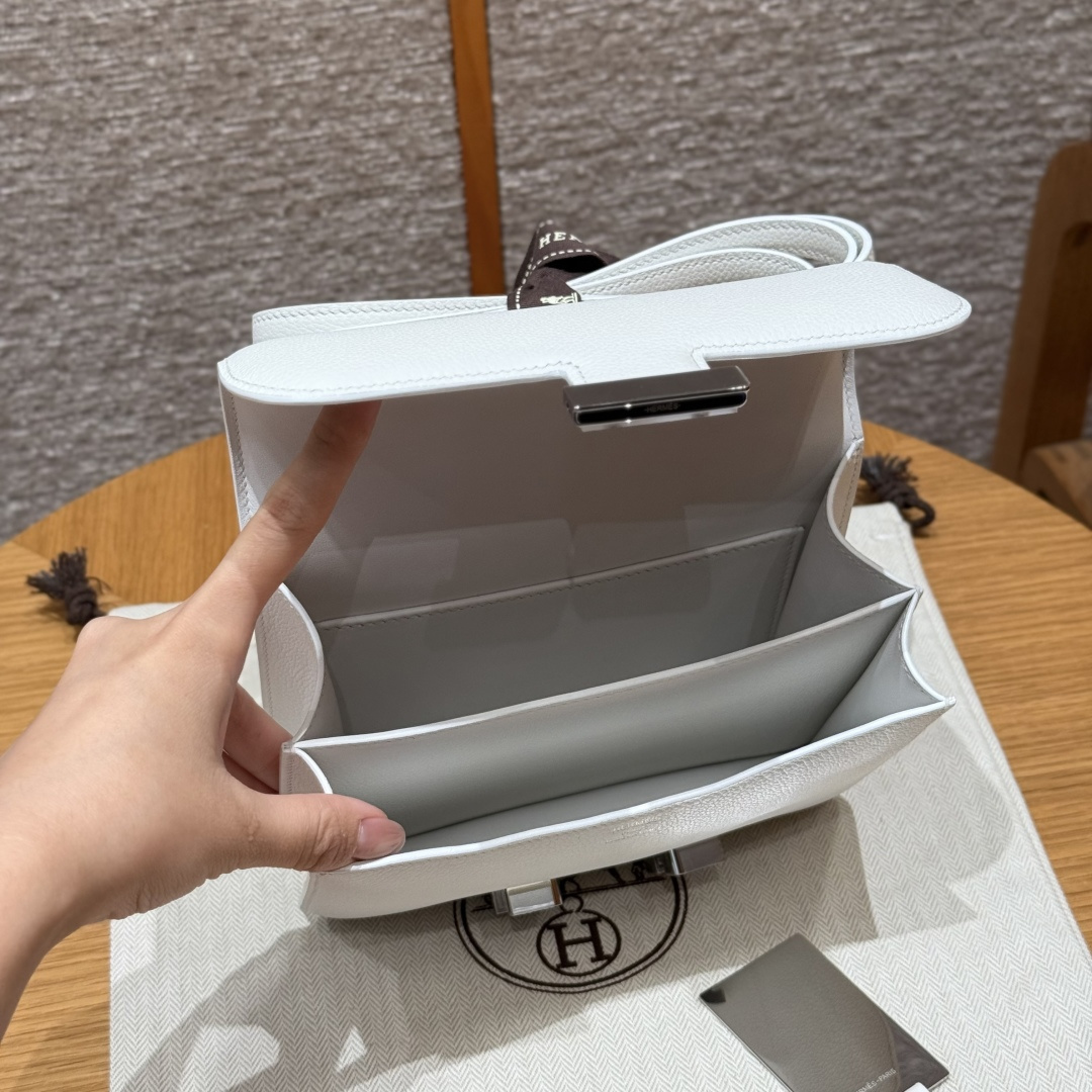 高仿Hermes*Constance19系列H080169EC01純白色公牛皮銀扣純手工