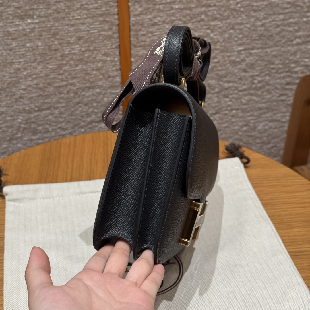 高仿Hermes*Constance19系列H080169EP89黑色牛皮黑扣純手工