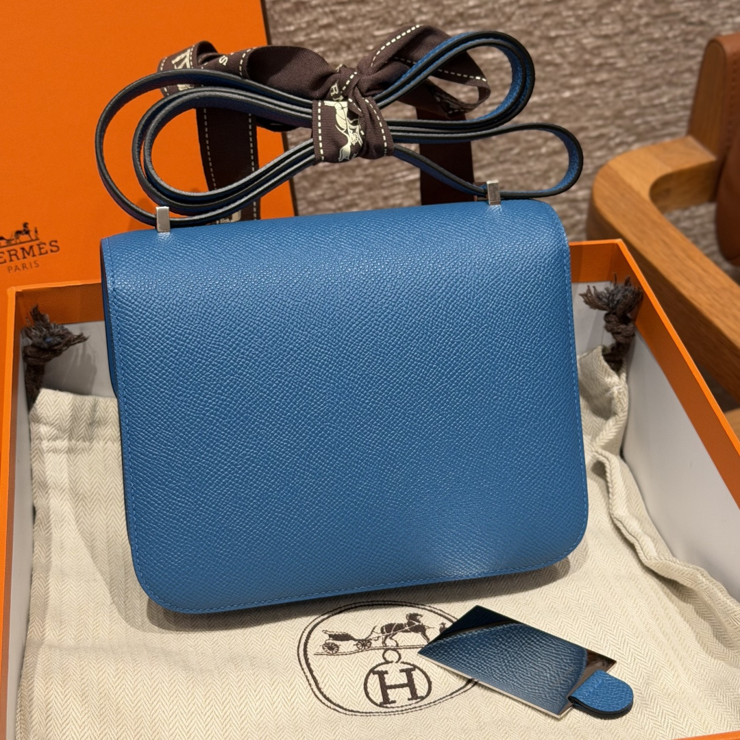 高仿Hermes*Constance19系列H080169EP71法國藍牛皮銀扣純手工