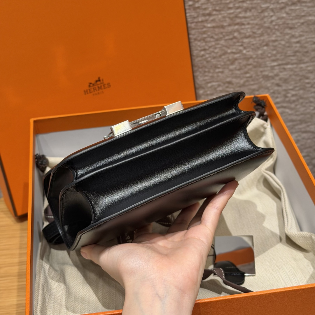 高仿Hermes*Constance19系列H080169BX89黑色牛皮銀扣純手工