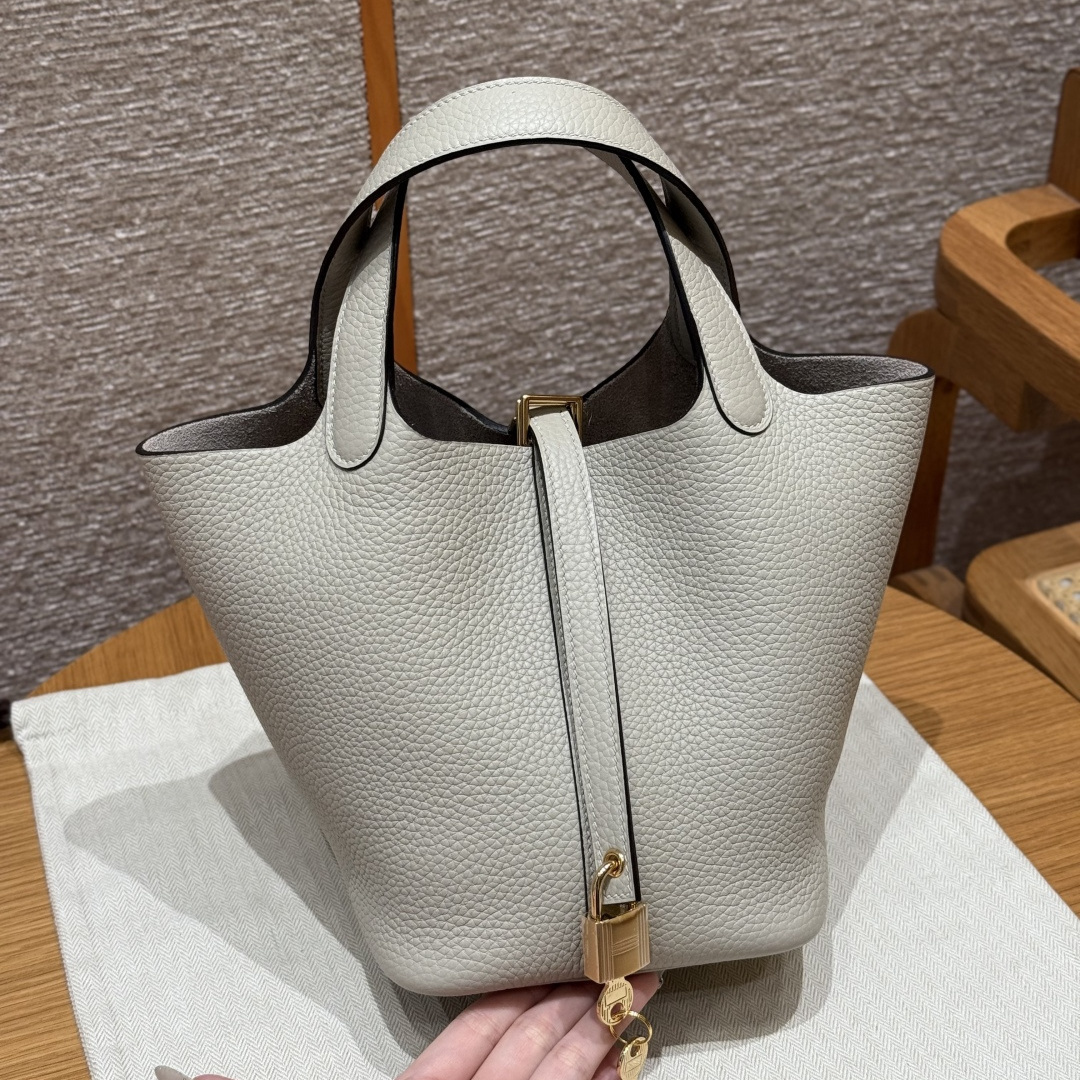 高仿Hermes*Picotin Lock18系列H56289TC8L冰川白灰牛皮金扣純手工