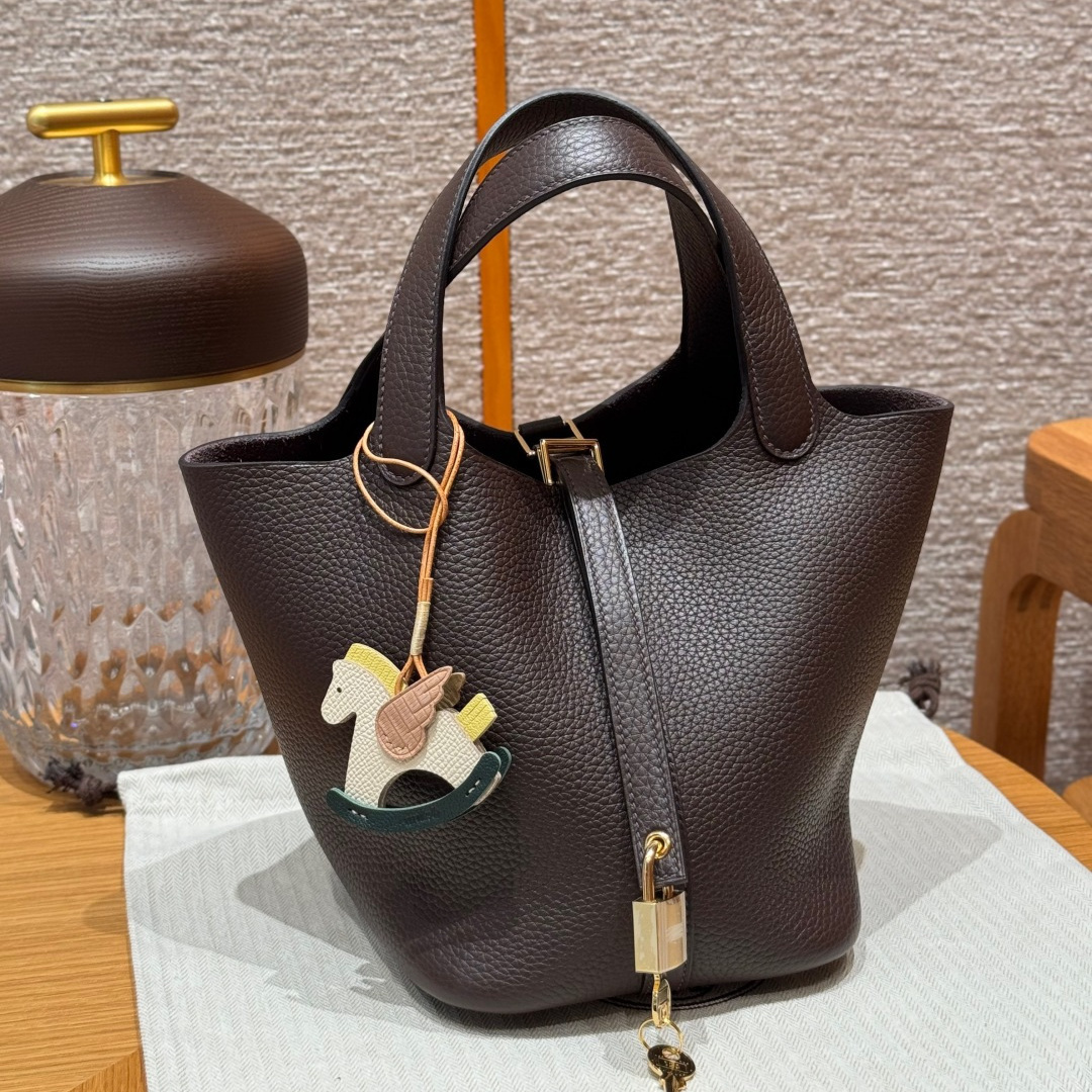 高仿Hermes*Picotin Lock18系列H56289TC47巧克力色牛皮金扣純手工