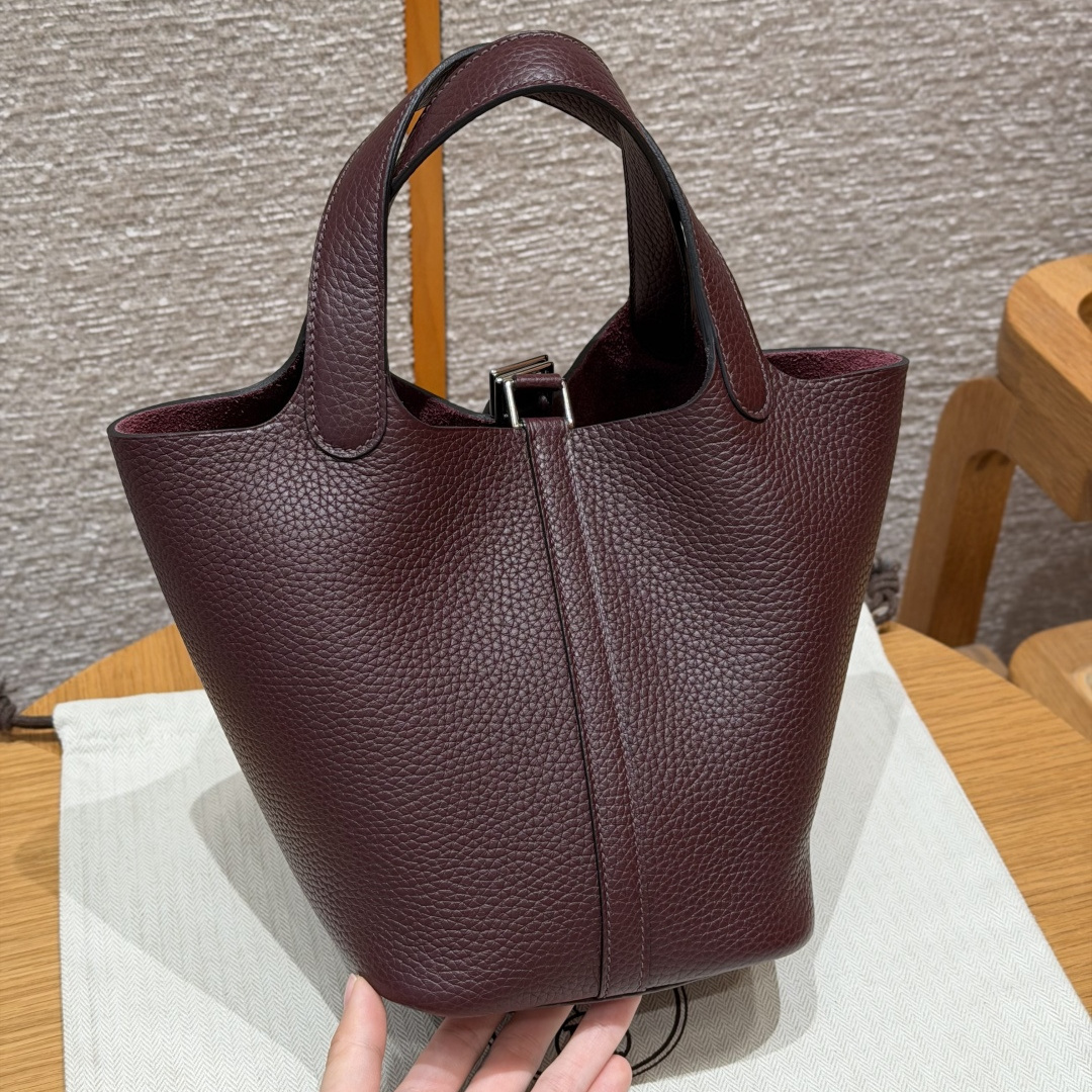 高仿Hermes*Picotin Lock18系列H56289TC0G馬鞍紅牛皮銀扣純手工