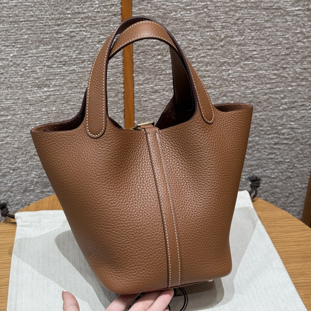 高仿Hermes*Picotin Lock18系列H56289TC37金棕色牛皮金扣純手工