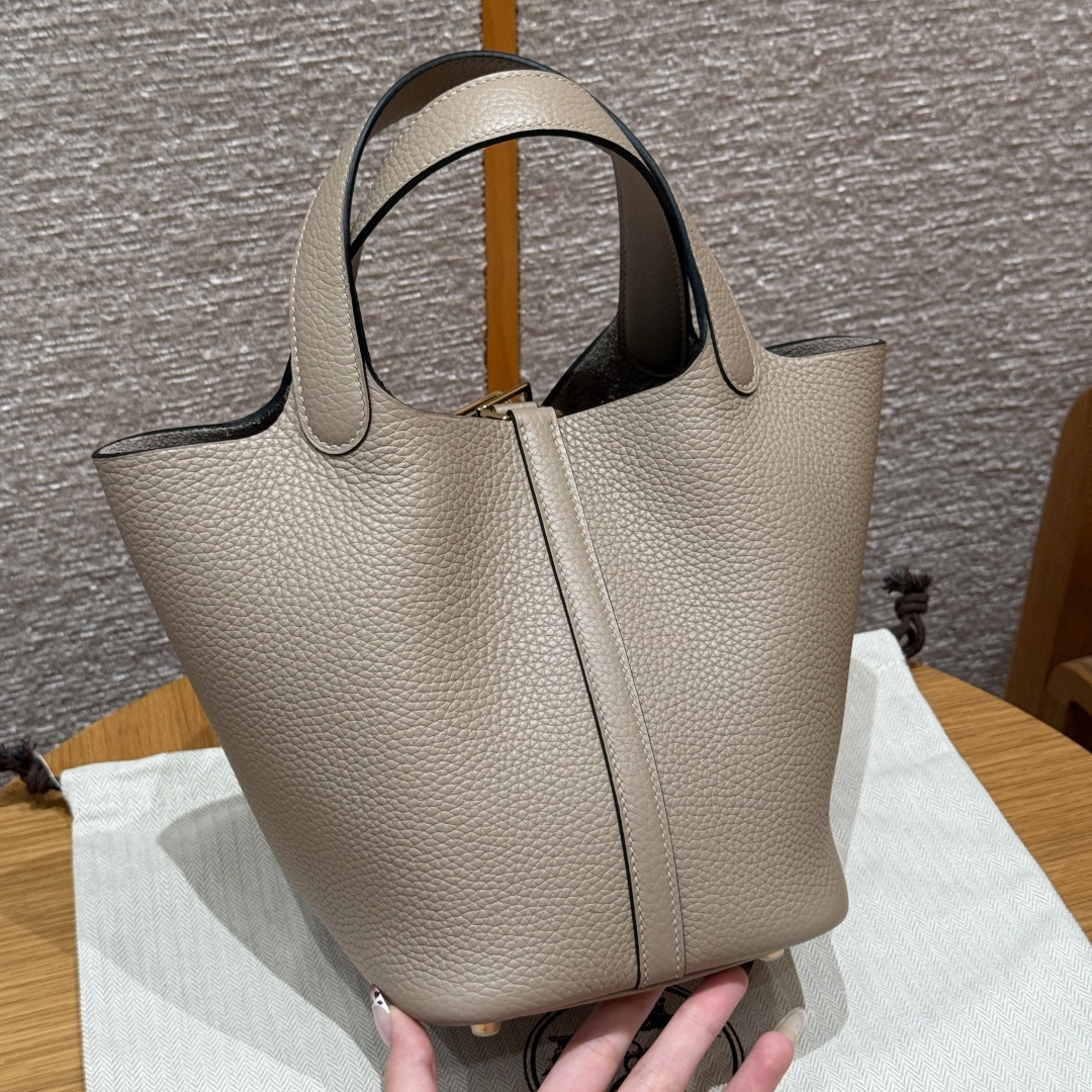 高仿Hermes*Picotin Lock18系列H56289TC81斑鳩灰牛皮金扣純手工