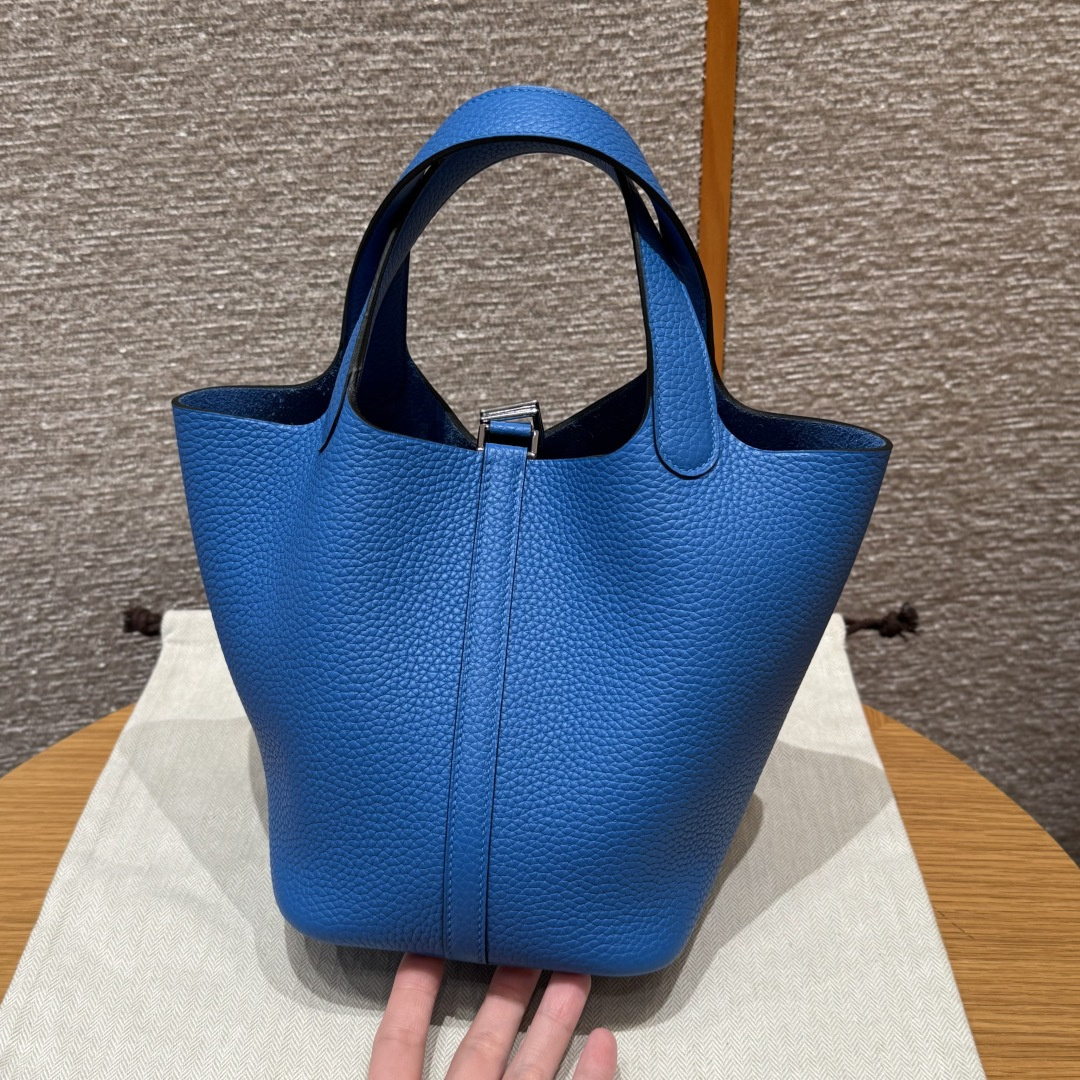 高仿Hermes*Picotin Lock18系列H56289TCT7水妖藍牛皮銀扣純手工