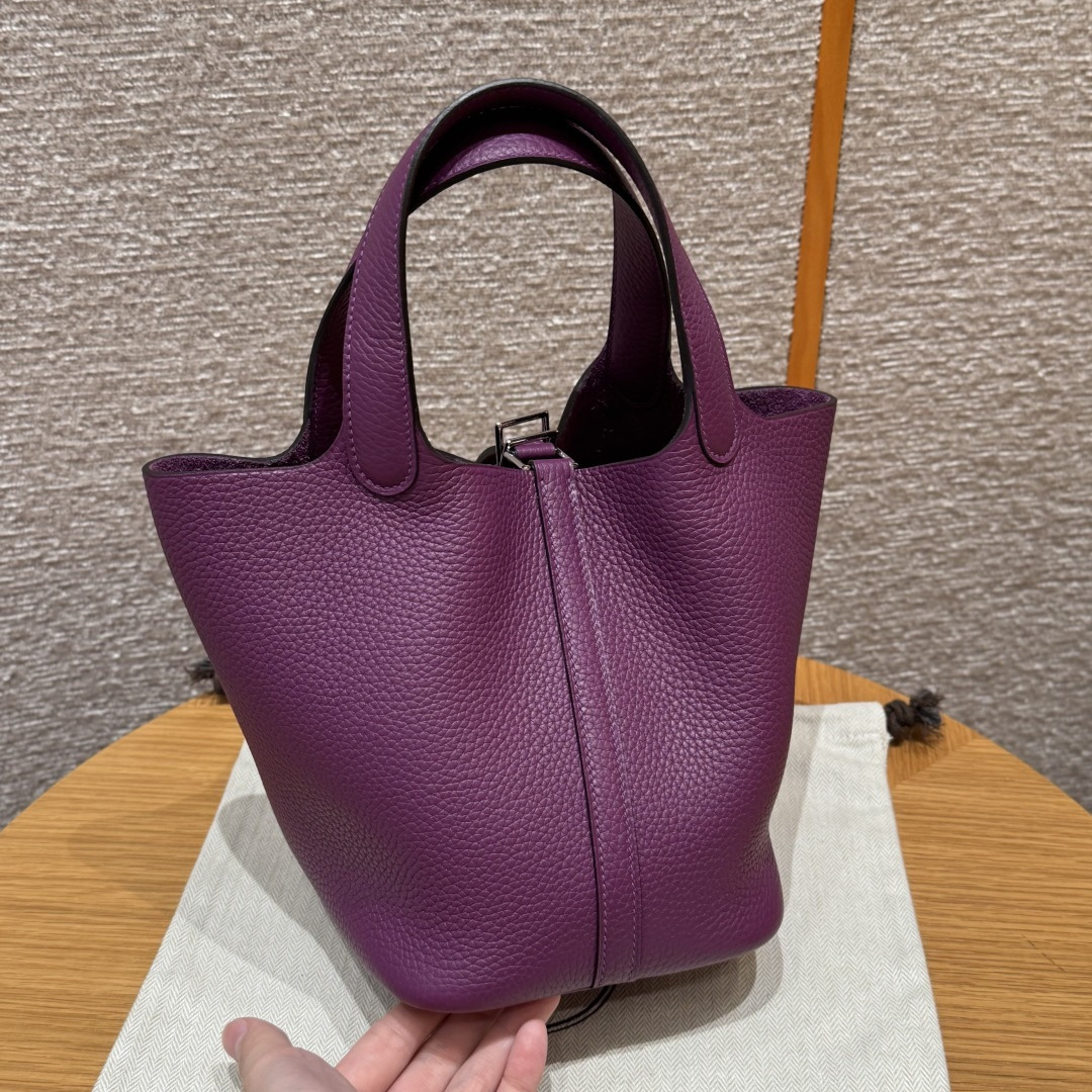 高仿Hermes*Picotin Lock18系列H56289TCP9海葵紫牛皮銀扣純手工