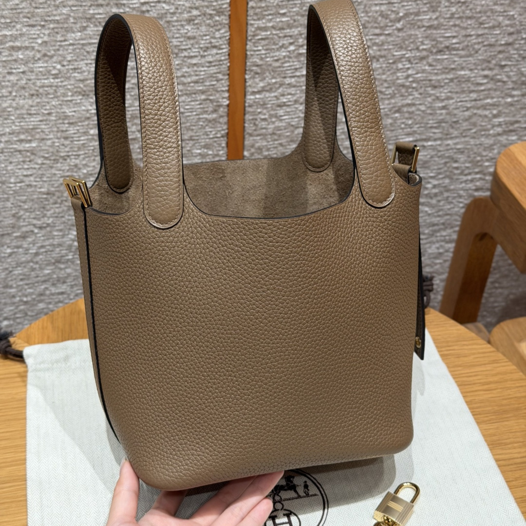 高仿Hermes*Picotin Lock18系列H56289TCDO威馬犬米色牛皮金扣純手工