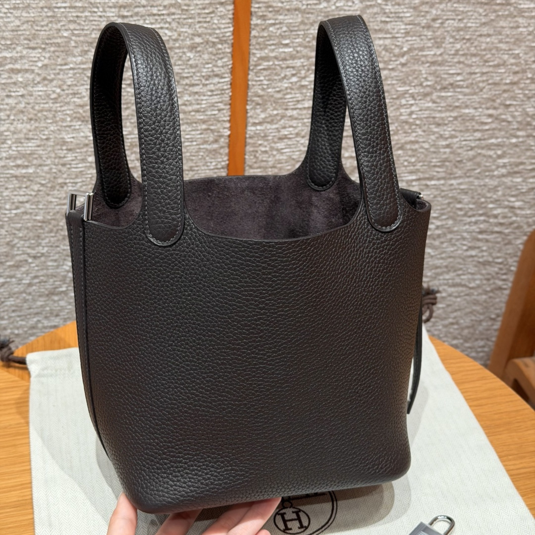 高仿Hermes*Picotin Lock18系列H56289TC46烏木色牛皮銀扣純手工