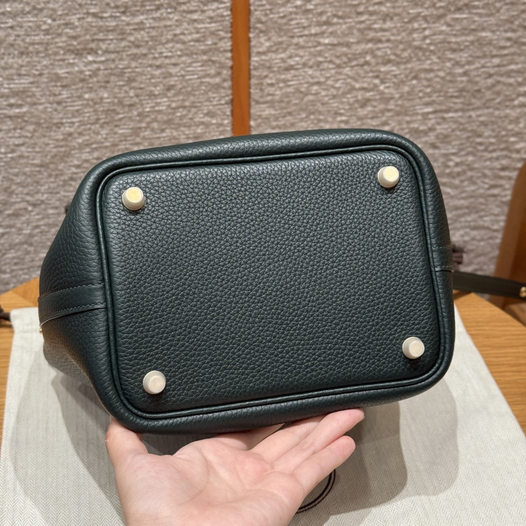 高仿Hermes*Picotin Lock18系列H56289TCCM6O松柏綠牛皮品鱷魚皮金扣純手工