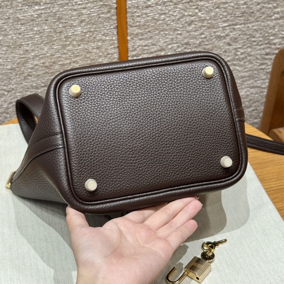 高仿Hermes*Picotin Lock18系列H56289TC47巧克力色牛皮金扣純手工
