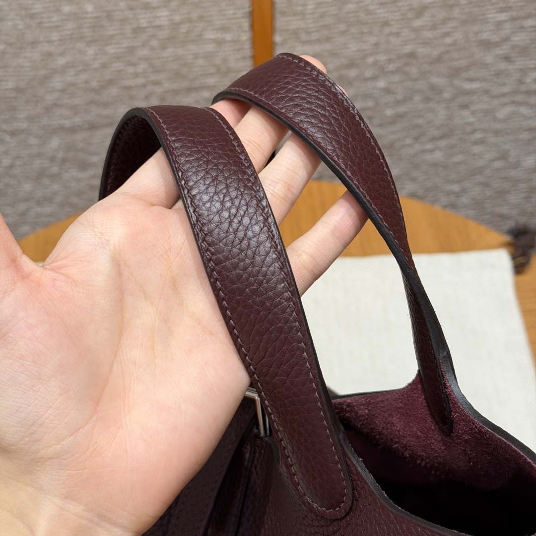 高仿Hermes*Picotin Lock18系列H56289TC0G馬鞍紅牛皮銀扣純手工