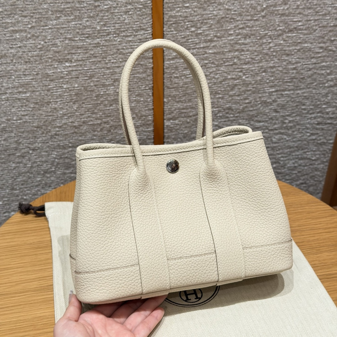 高仿Hermes*Garden Party23系列H08642210奶昔白牛皮銀扣純手工