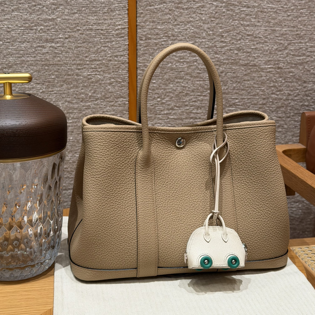高仿Hermes*Garden Party30系列H051568S2風衣灰牛皮銀扣純手工
