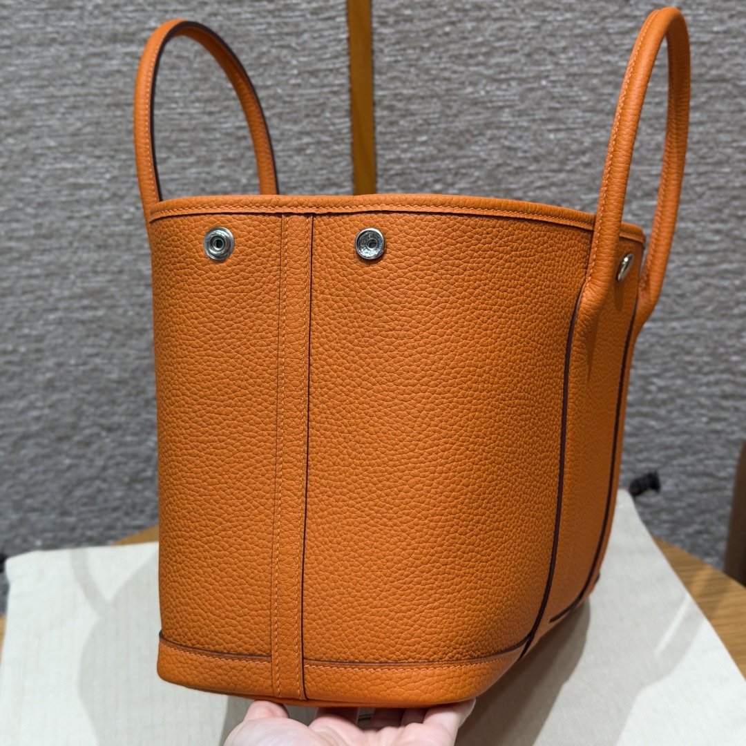 高仿Hermes*Garden Party30系列H05156893經典橙牛皮銀扣純手工