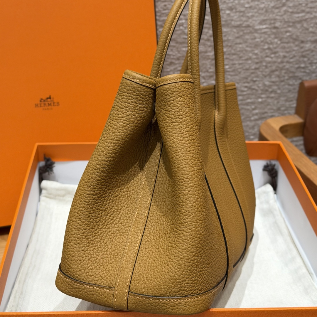 高仿Hermes*Garden Party30系列H0515682S芝麻色牛皮銀扣純手工