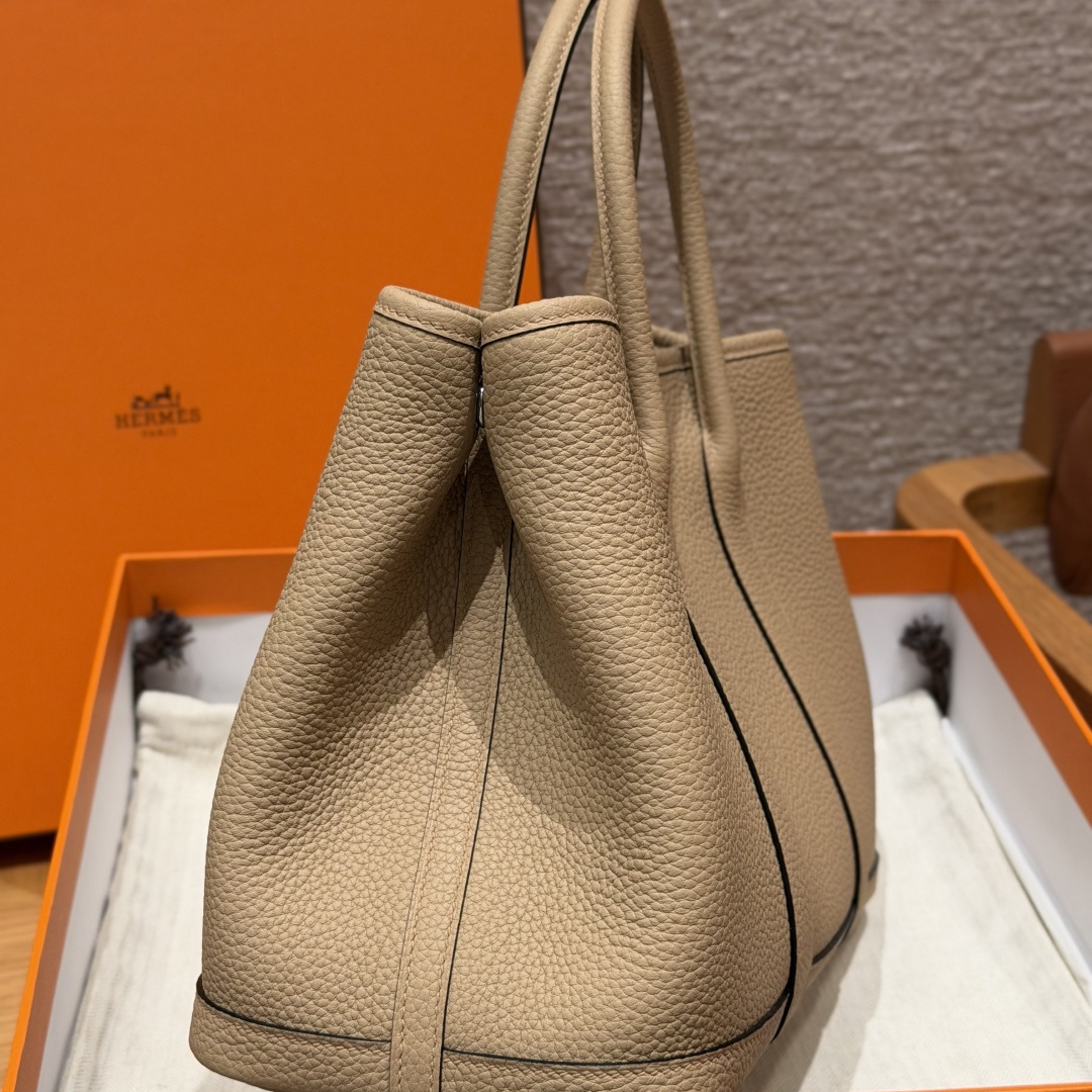 高仿Hermes*Garden Party30系列H051568S2風衣灰牛皮銀扣純手工