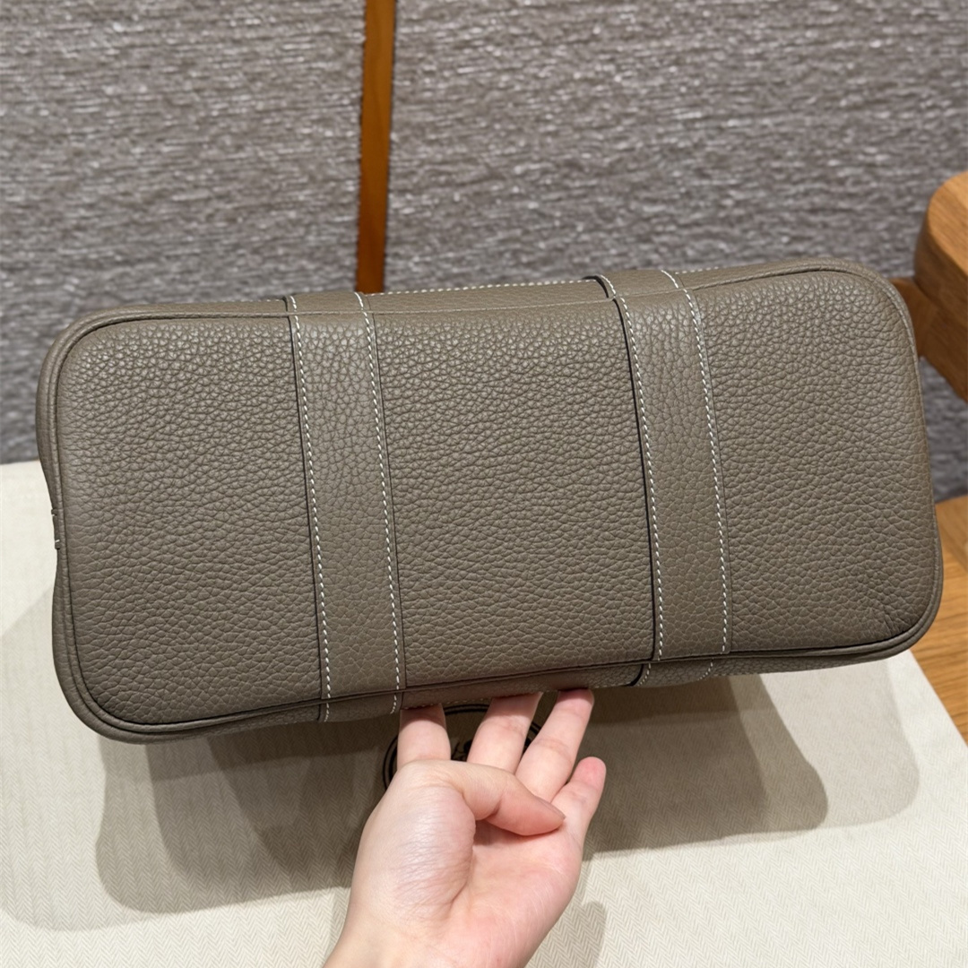 高仿Hermes*Garden Party30系列H0695738L18冰川白拼大象灰帆布牛皮銀扣純手工