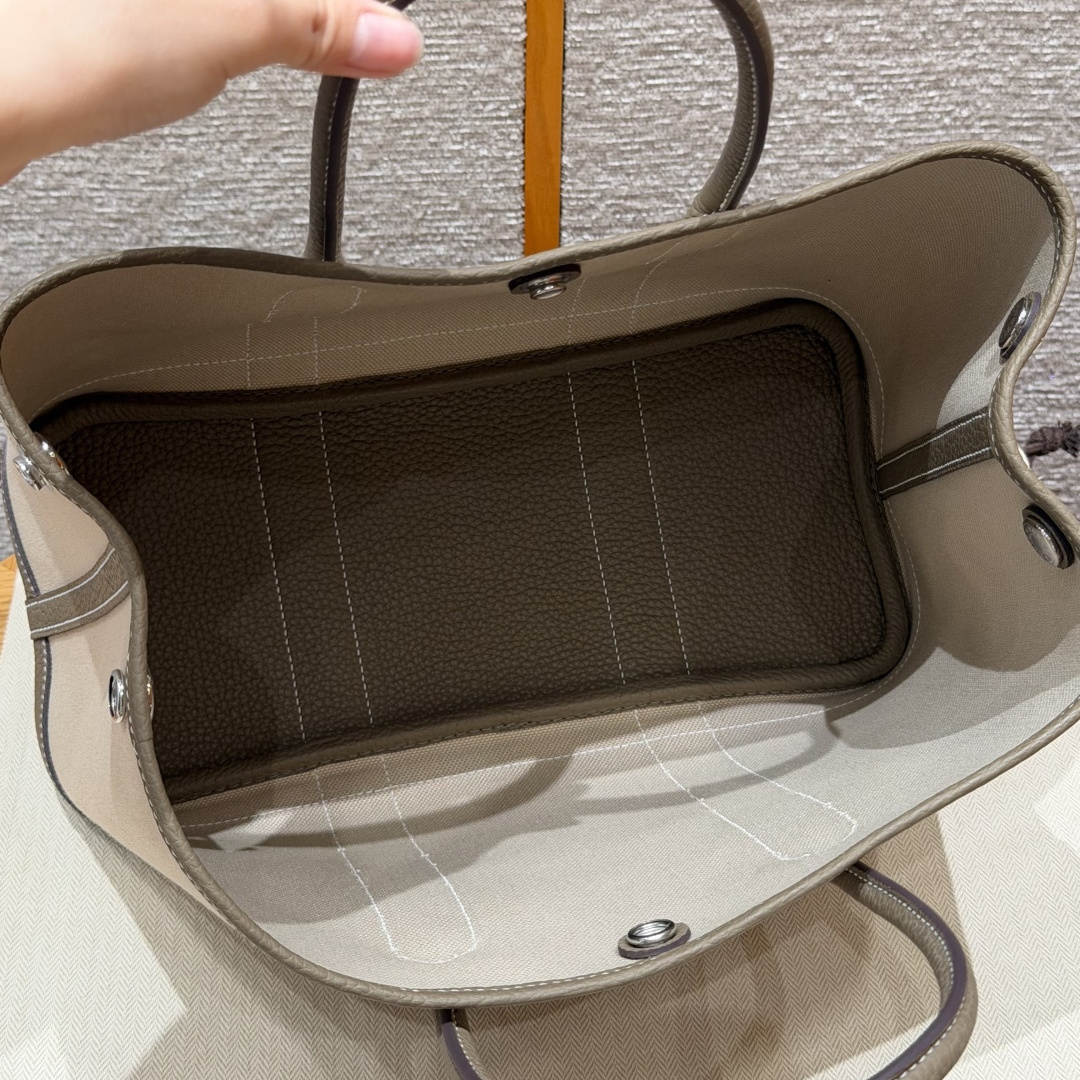 高仿Hermes*Garden Party30系列H0695738L18冰川白拼大象灰帆布牛皮銀扣純手工