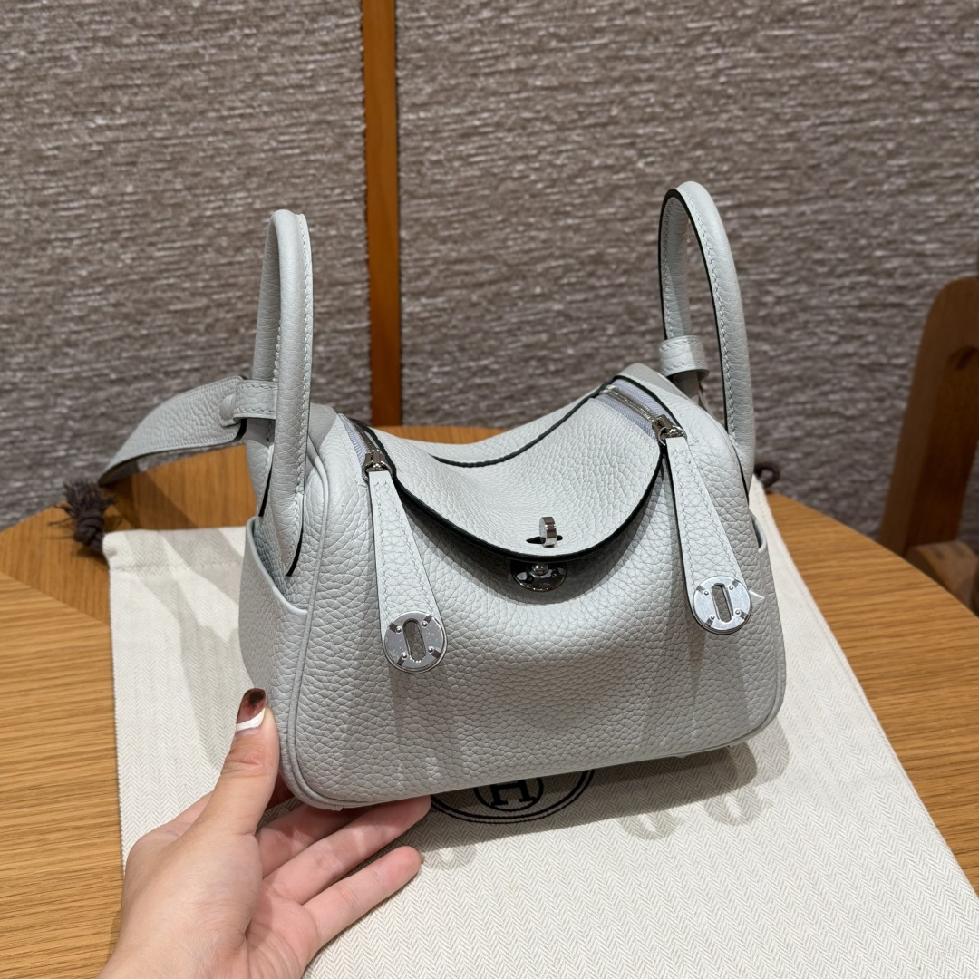 高仿Hermes*Lindy19系列H079086TC08聖杯藍牛皮銀扣純手工
