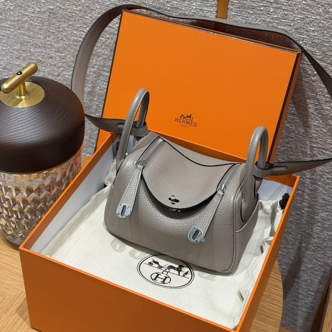 高仿Hermes*Lindy19系列H079086TCM8瀝青灰牛皮銀扣純手工