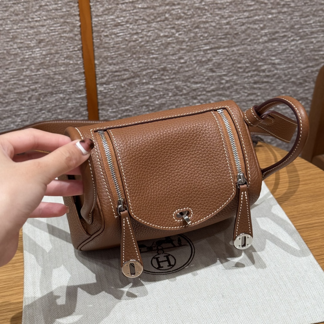 高仿Hermes*Lindy19系列H079086TC37金棕色牛皮銀扣純手工