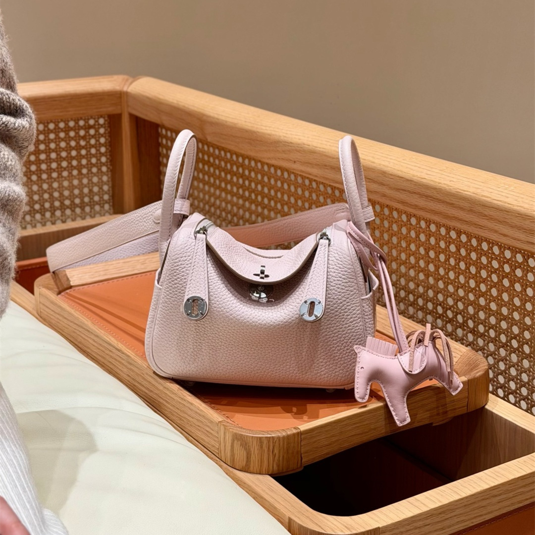 高仿Hermes*Lindy19系列H079086TC09夢幻紫牛皮銀扣純手工