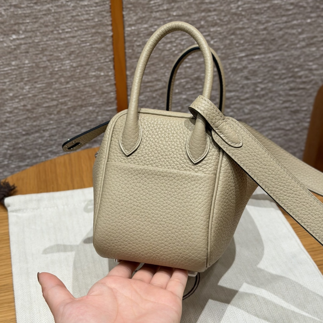 高仿Hermes*Lindy19系列H079086TCS2風衣灰牛皮銀扣純手工