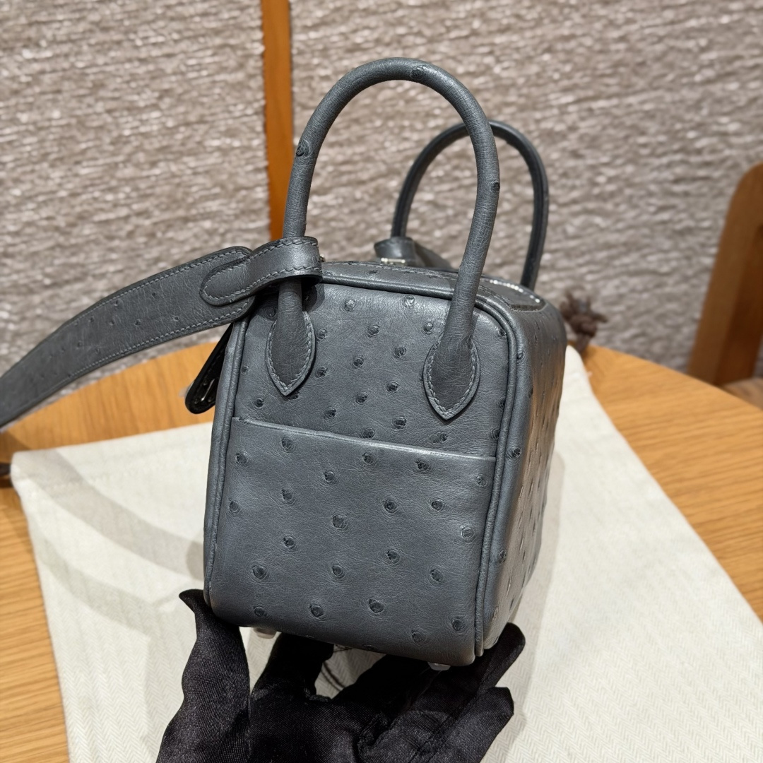 高仿Hermes*Lindy19系列H079086OS0L積雨雲灰鴕鳥皮銀扣純手工