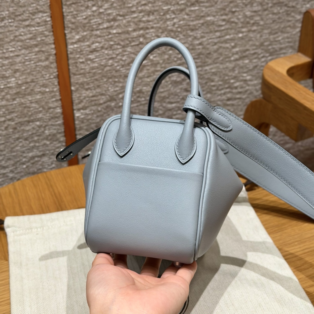 高仿Hermes*Lindy19系列H079086SWP0木偶灰牛皮銀扣純手工