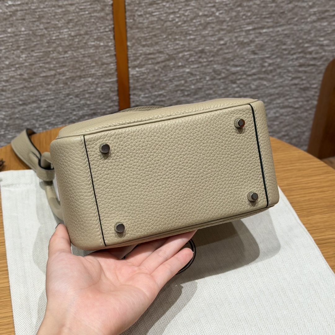 高仿Hermes*Lindy19系列H079086TCS2風衣灰牛皮銀扣純手工