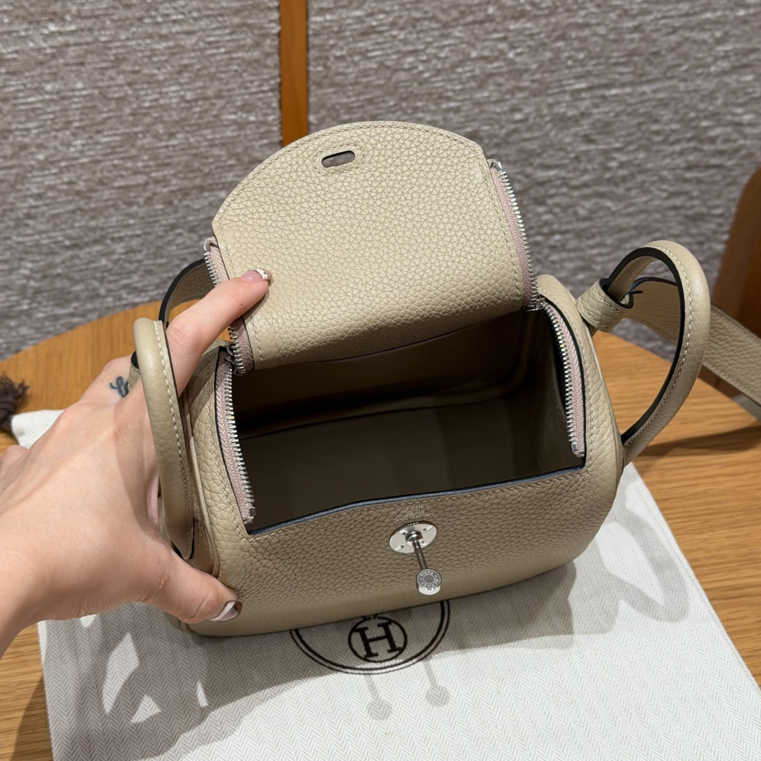 高仿Hermes*Lindy19系列H079086TCS2風衣灰牛皮銀扣純手工