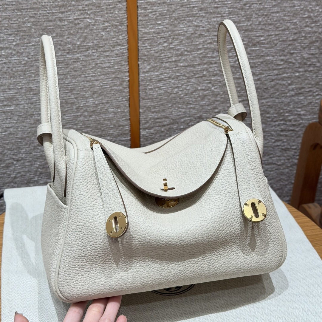 高仿Hermes*Lindy26系列H073428TC10奶昔白牛皮金扣純手工