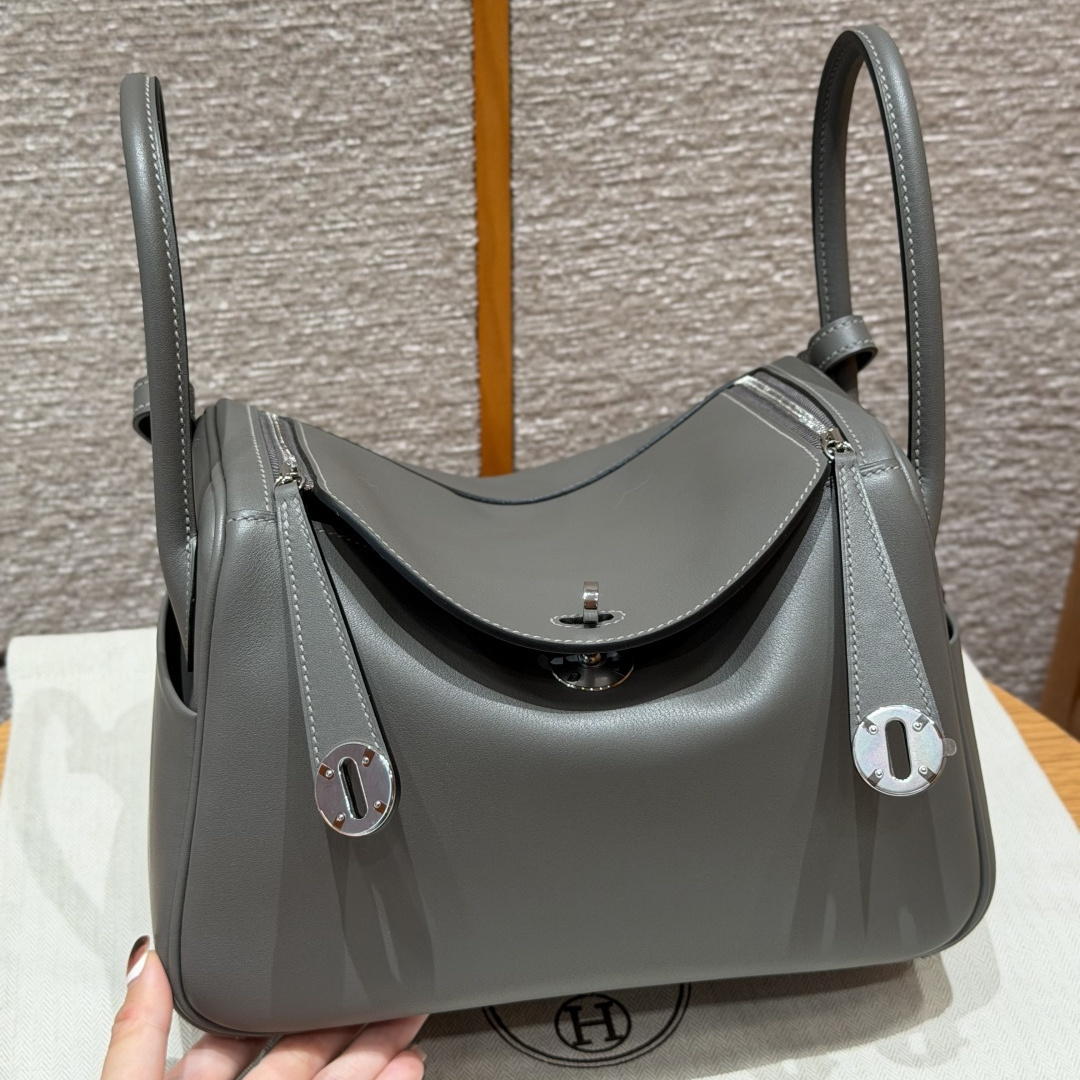 高仿Hermes*Lindy26系列H073428SW8F錫器灰牛皮銀扣純手工