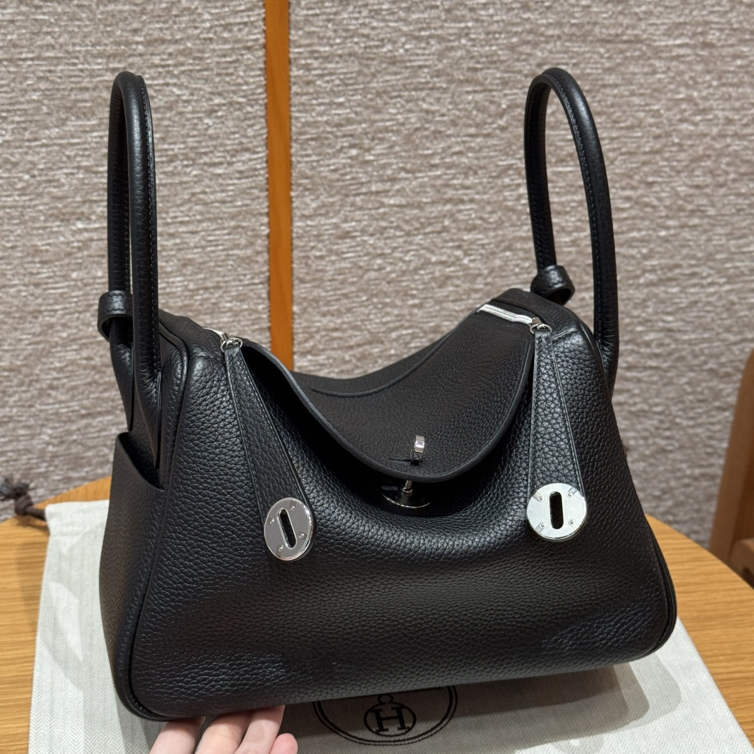 高仿Hermes*Lindy26系列H073428TC89黑色牛皮金扣純手工