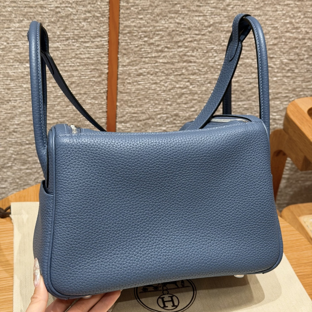 高仿Hermes*Lindy26系列H073428TCR2瑪瑙藍牛皮銀扣純手工