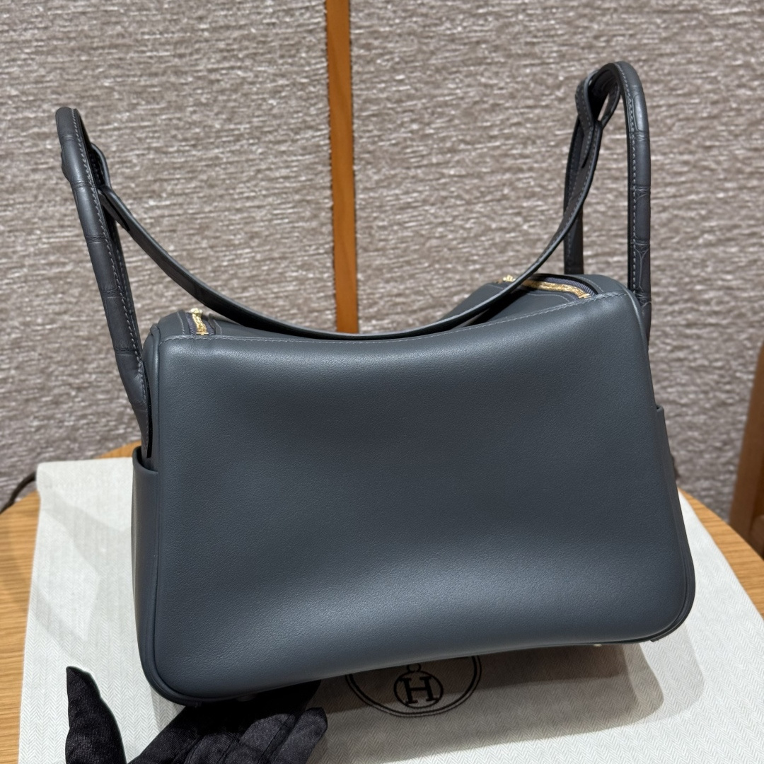 高仿Hermes*Lindy30系列H073426SWCM88石墨灰牛皮拼鱷魚皮金扣純手工