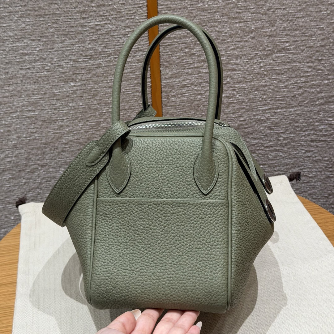 高仿Hermes*Lindy26系列H073428TCQ1鼠尾草綠牛皮銀扣純手工