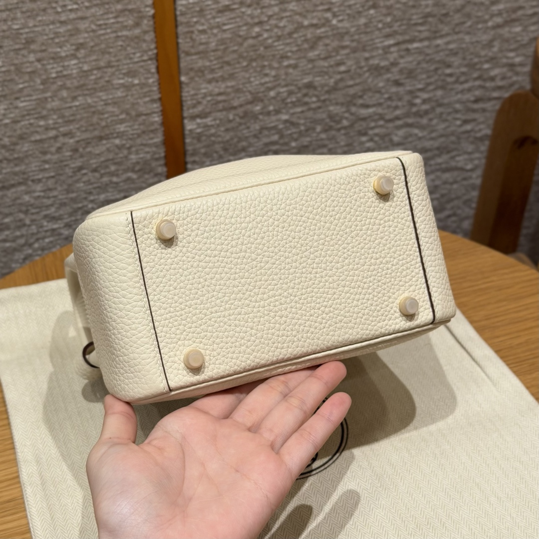 高仿Hermes*Lindy19系列H079086TCI2奶油白牛皮金扣純手工