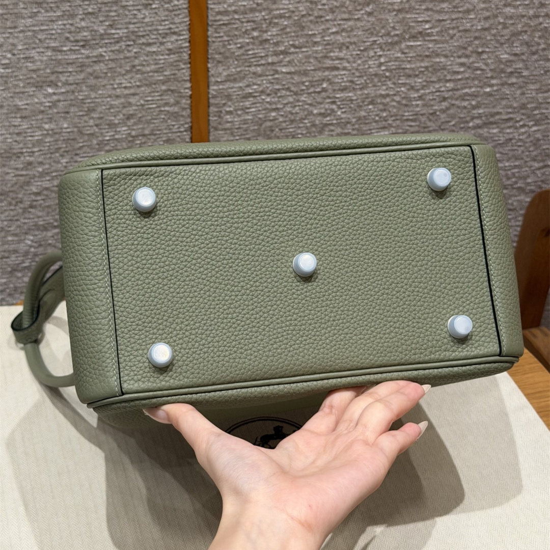 高仿Hermes*Lindy26系列H073428TCQ1鼠尾草綠牛皮銀扣純手工