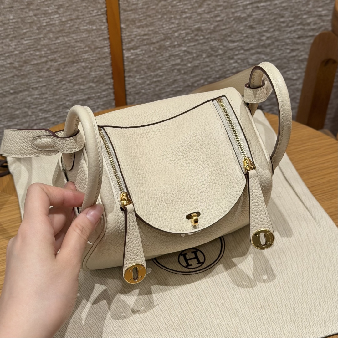 高仿Hermes*Lindy19系列H079086TCI2奶油白牛皮金扣純手工